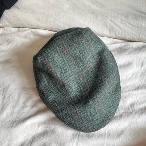 Mucros Weavers Tweed Flat Cap